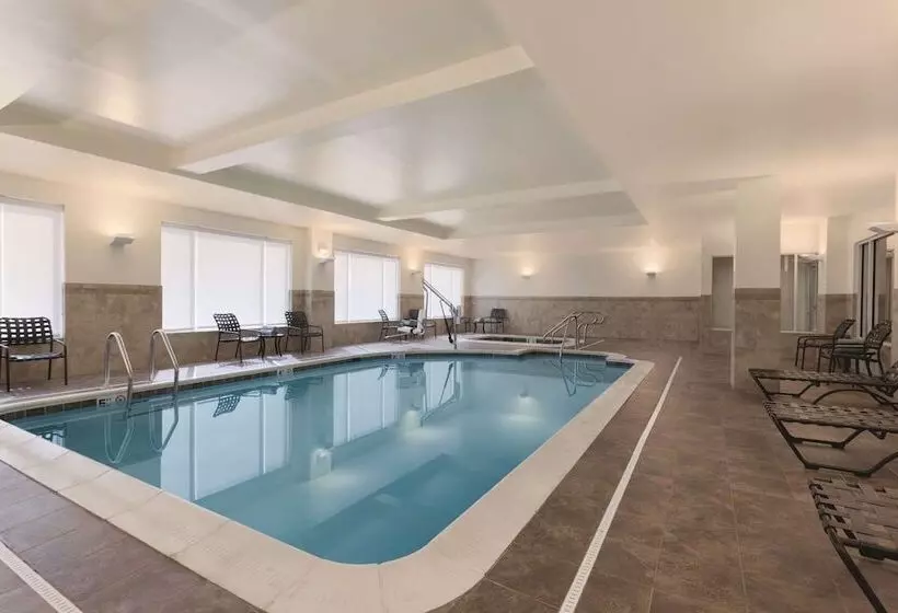 酒店 Hilton Garden Inn Falls Church