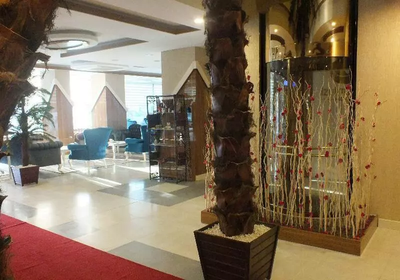 Hotel Izgi Turhan