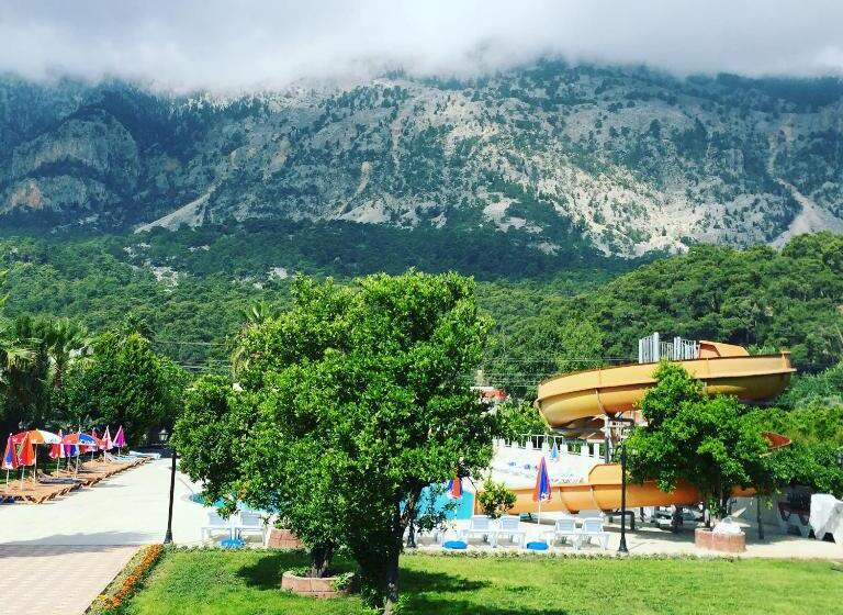 בית מלון כפרי Magic Sun