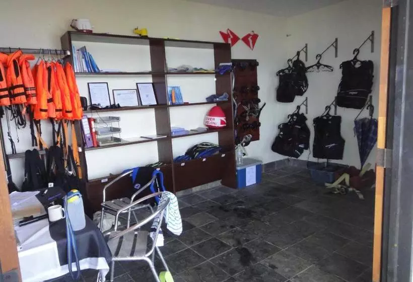 호텔 Minang Cove Resort