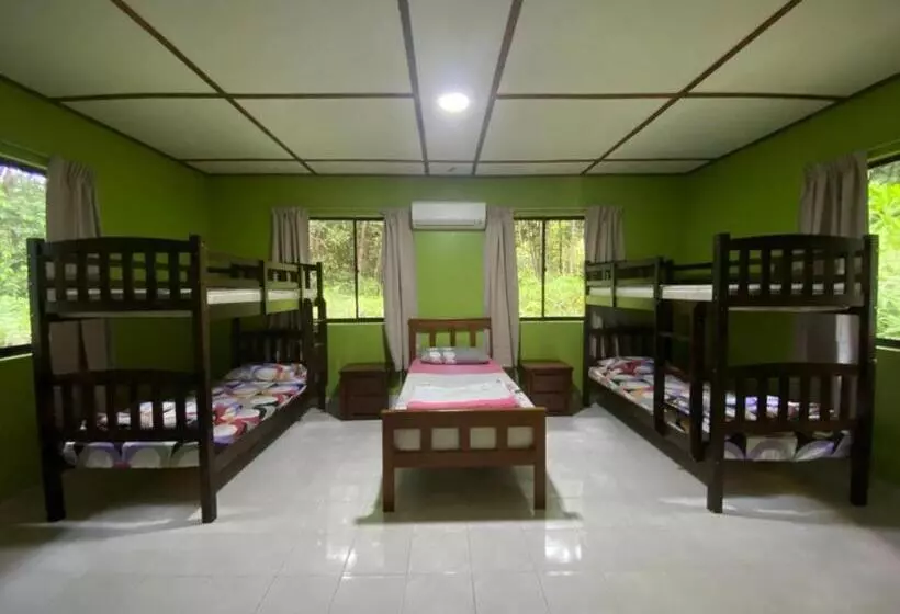 호텔 Minang Cove Resort