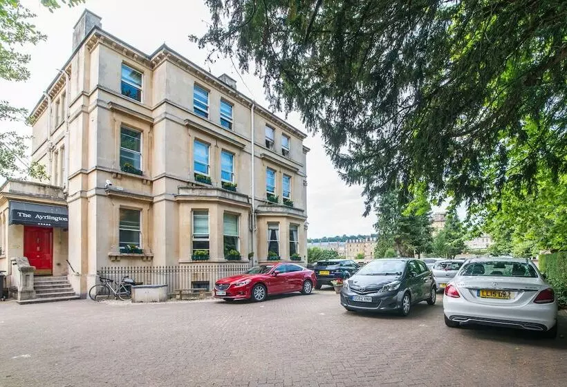 호텔 The Ayrlington Guesthouse