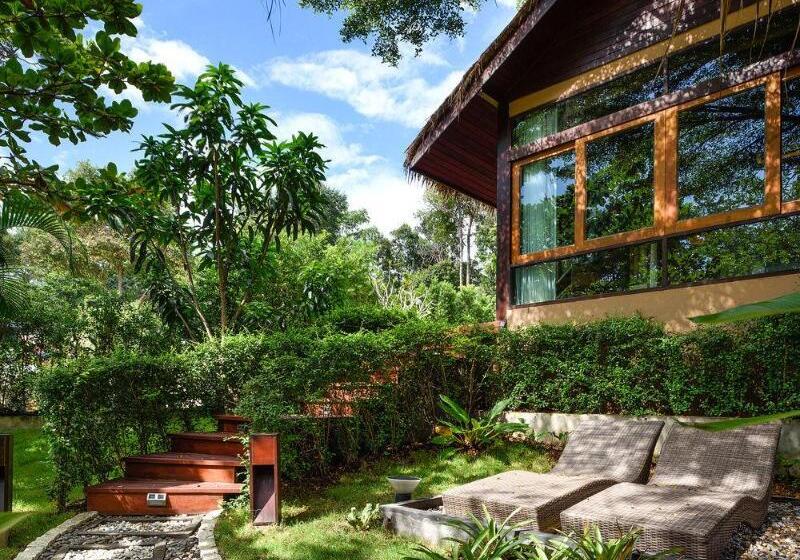 فندق The Beach Natural Resort Koh Kood