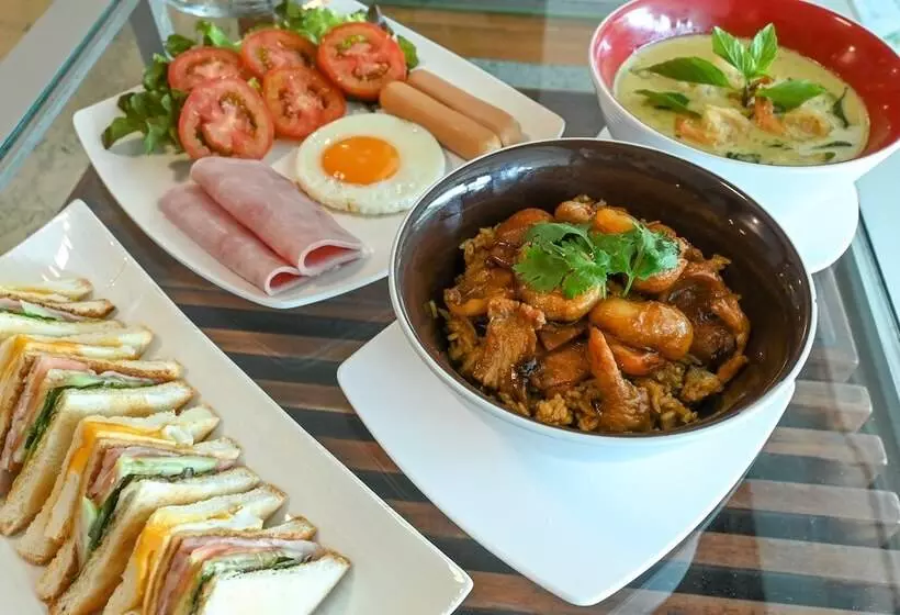 هتل The Krungkasem Srikrung