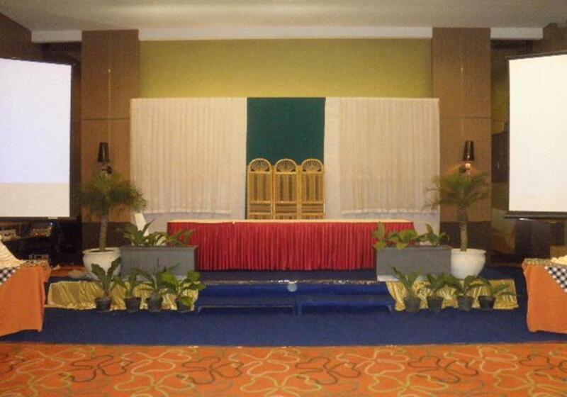 The Oxalis Regency Hotel Magelang