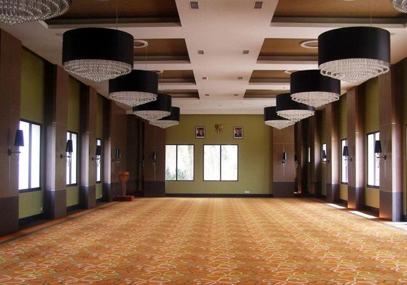 The Oxalis Regency Hotel Magelang