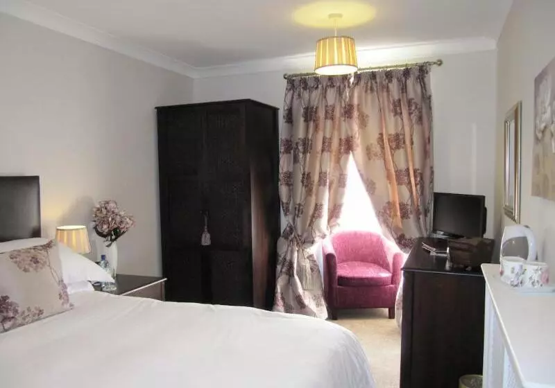 ホテル The Shirley