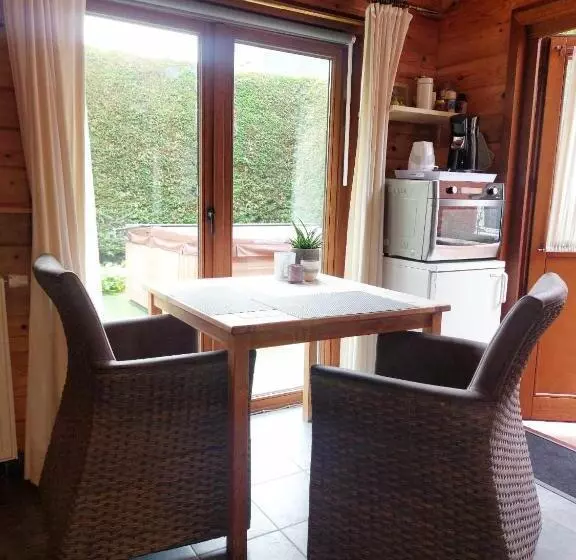 Aamiaismajoitus (B&B) House Rhodopi
