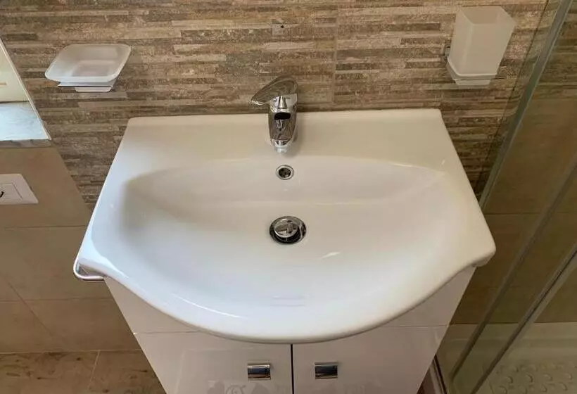 Erythrà Bed And Breakfast