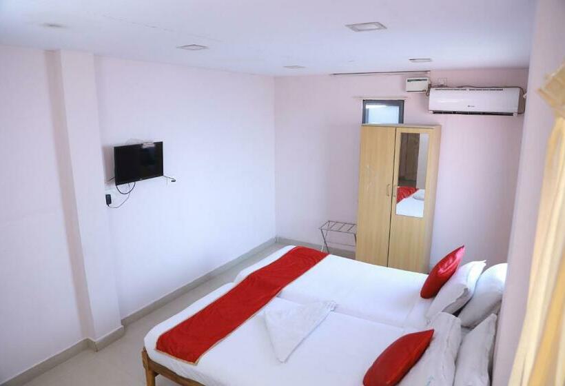 Collection O Safe Hotel Kadavanthra