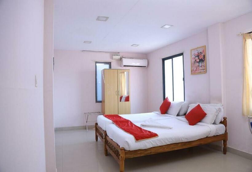 Collection O Safe Hotel Kadavanthra