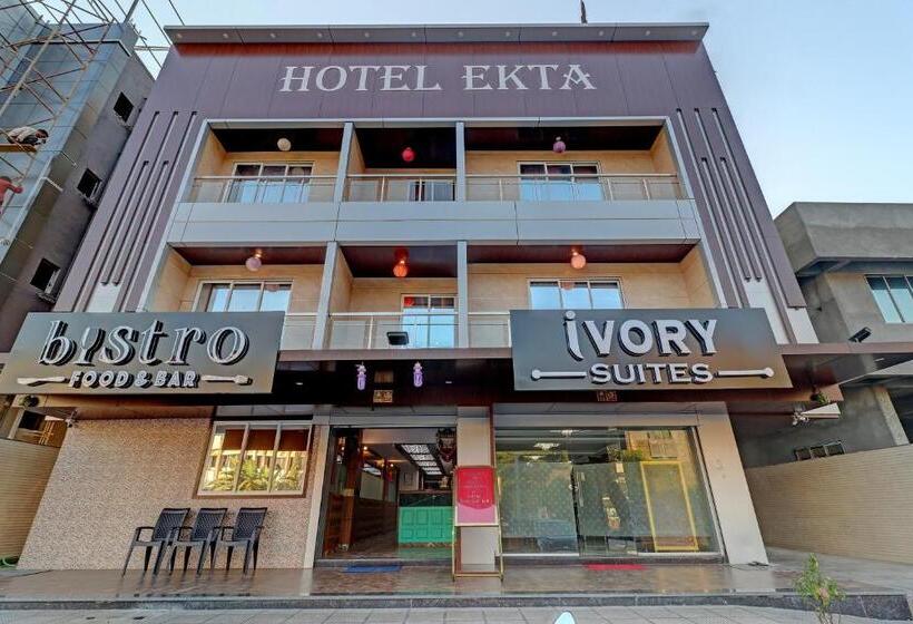 هتل Ivory Suites