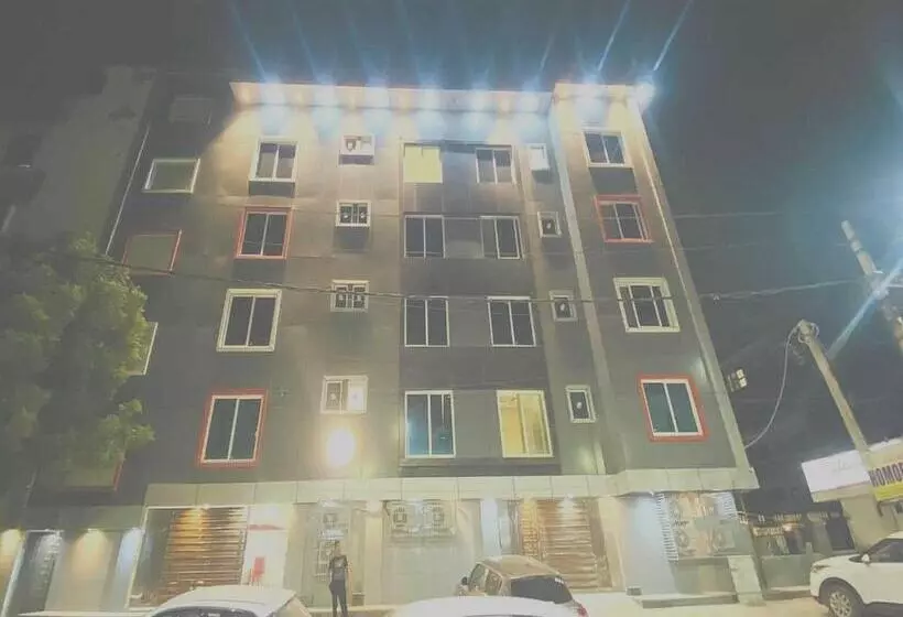 هتل Townhouse 1137 Oyo Townhouse Rohini