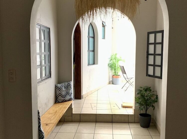 پانسیون Casa Boho