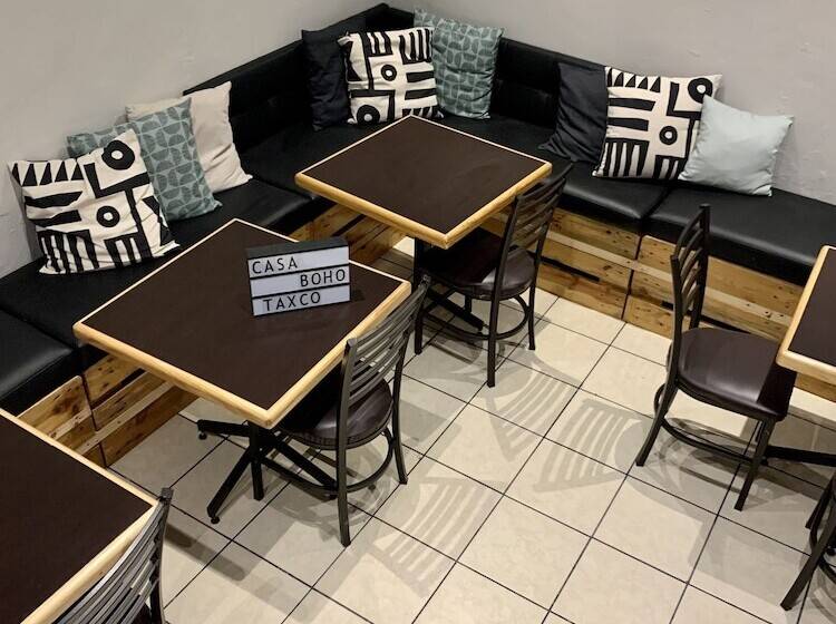 پانسیون Casa Boho