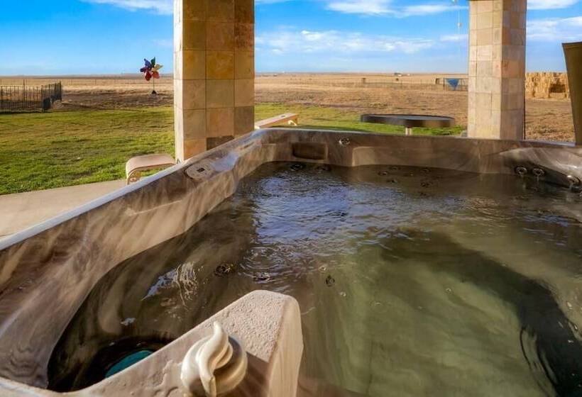 تختخواب و صبحانه Summit Villa Bnb