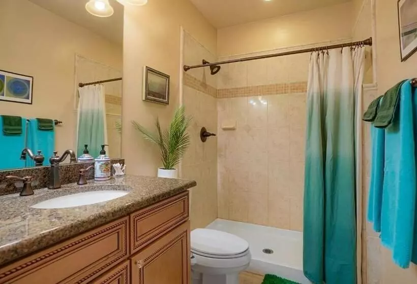 Aamiaismajoitus (B&B) Summit Villa Bnb