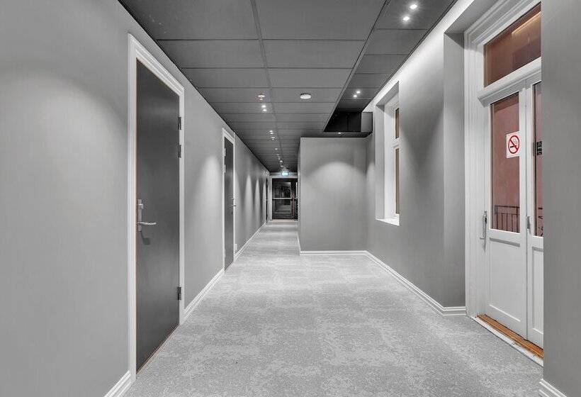 Enter St Elisabeth Suites & Spa