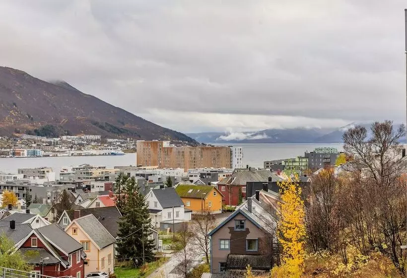 Enter St Elisabeth Suites & Spa