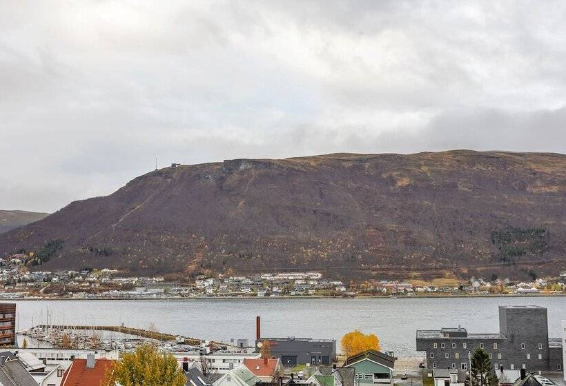 Enter St Elisabeth Suites & Spa