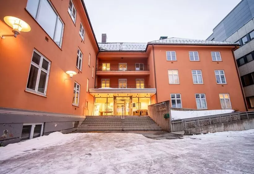 Enter St Elisabeth Suites & Spa