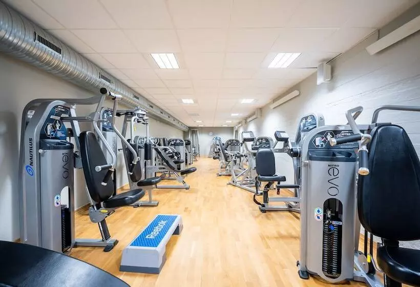 Enter St Elisabeth Suites & Spa