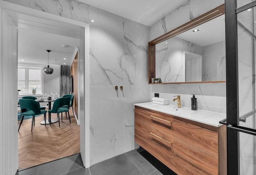 Enter St Elisabeth Suites & Spa