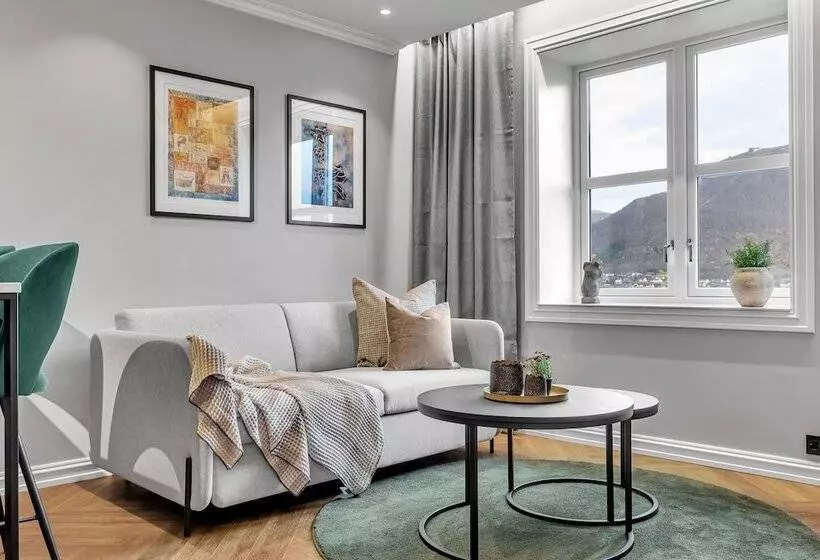 Enter St Elisabeth Suites & Spa