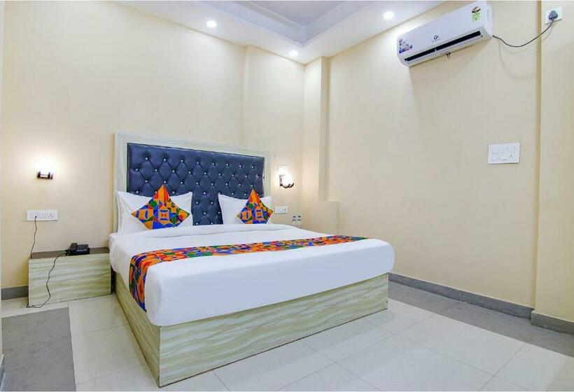 Fabhotel Ashok Vihar