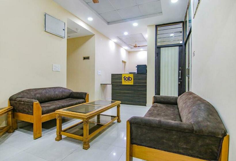 Fabhotel Ashok Vihar