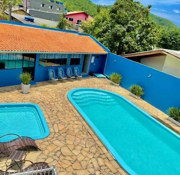 Hotelli Encanto Parque Pousada