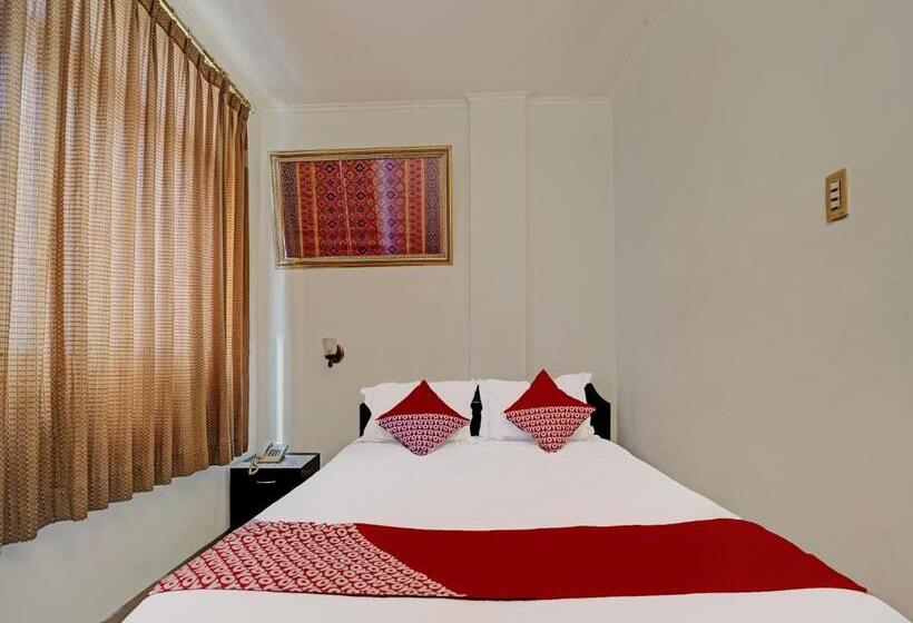 هتل Oyo 91805  Wisma Bari