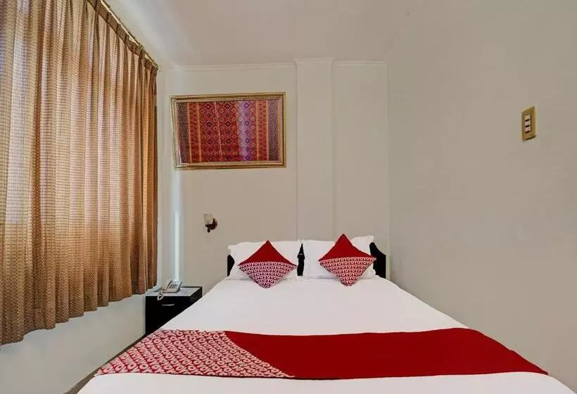 Hotelli Oyo 91805 Wisma Bari