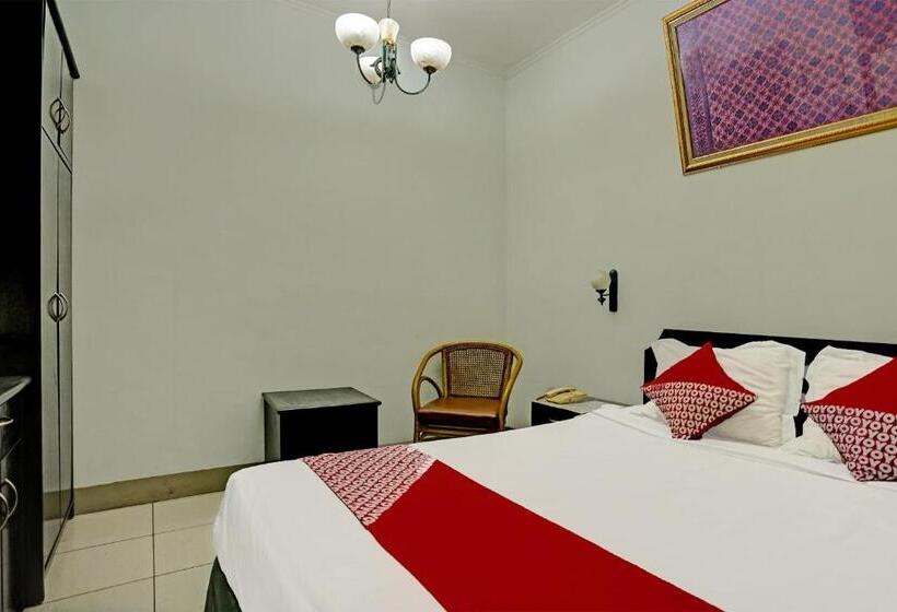هتل Oyo 91805  Wisma Bari