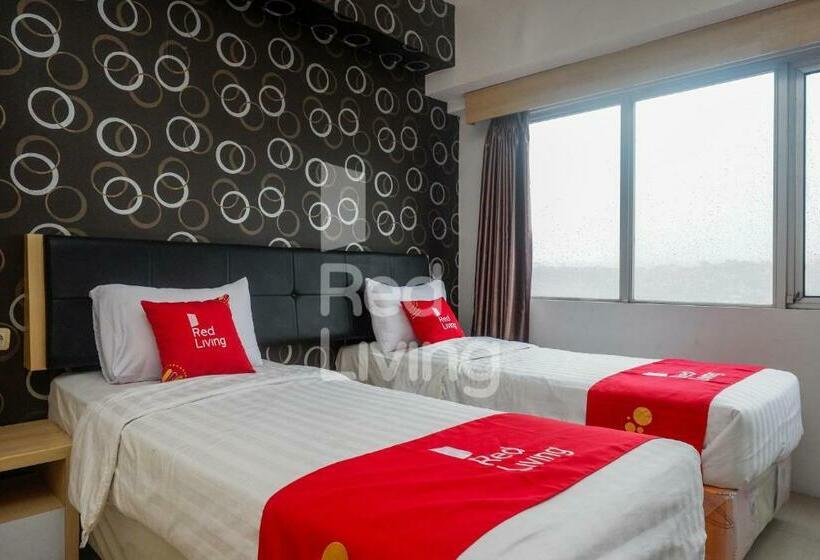 Отель Redliving Apartemen Star Semarang  Sky Tower Lantai 22