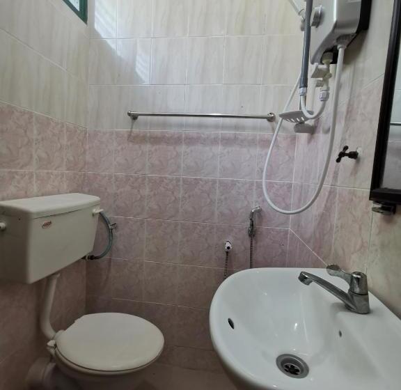 هتل Rvh Kuala Terengganu