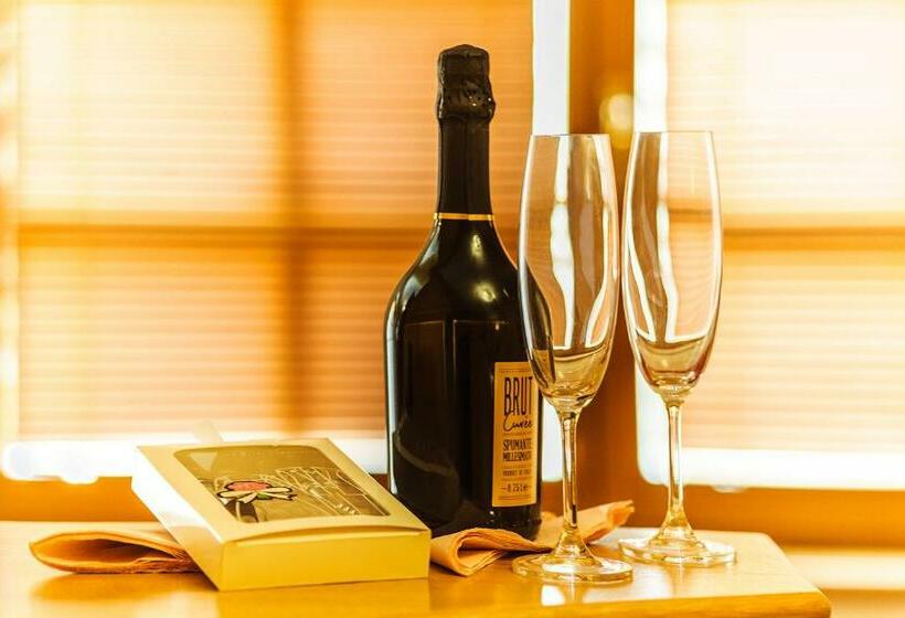 膳宿费 Penzion Lhotka