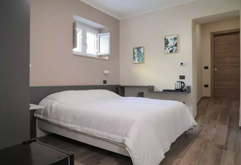 ベッドアンドブレックファースト Lvna Telesia