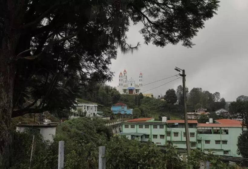 ベッドアンドブレックファースト Nilgiris Inn By Lexstays Kotagiri, Ooty