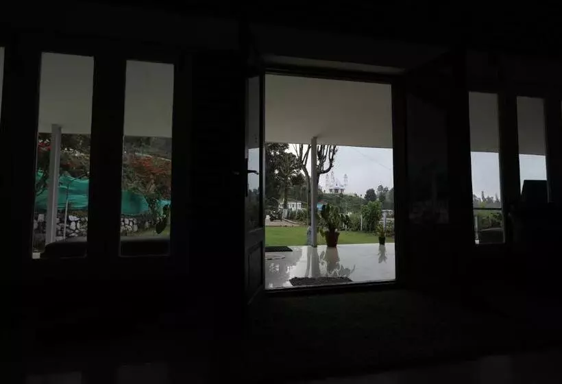 ベッドアンドブレックファースト Nilgiris Inn By Lexstays Kotagiri, Ooty