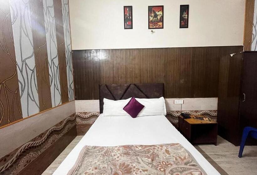 A5 Hotel And Dormitory