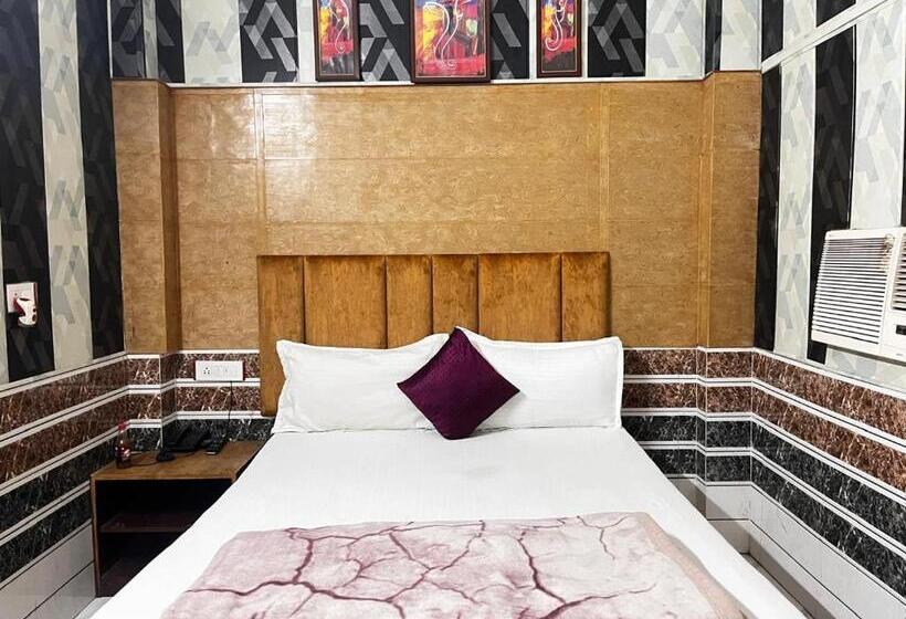 A5 Hotel And Dormitory