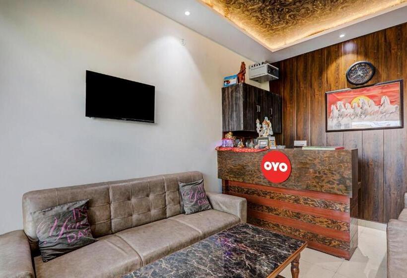 A5 Hotel And Dormitory