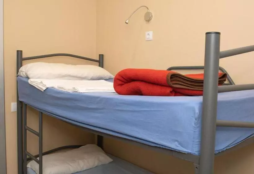 Hostel Bardenas