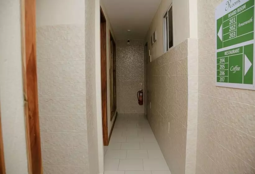 هتل Amaranth