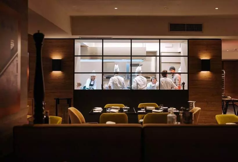 ホテル Valtur Cervinia Cristallo Ski Resort