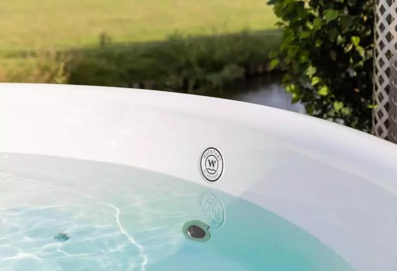 Aamiaismajoitus (B&B) De Zuiderstolp