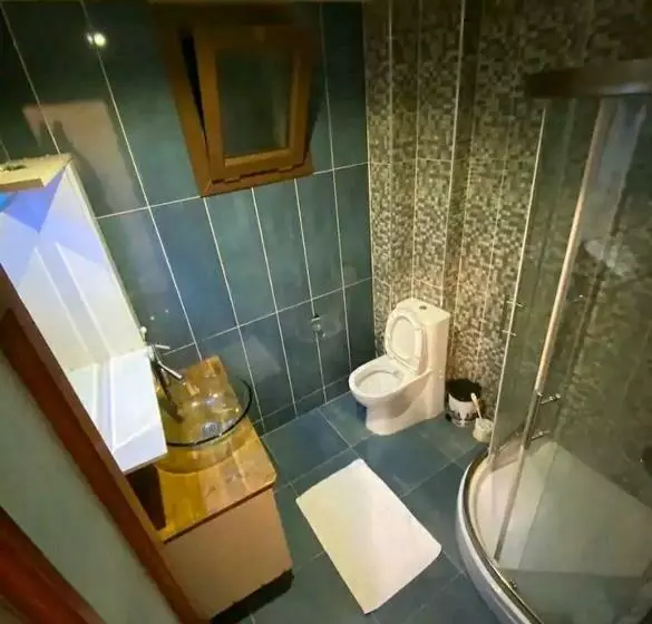 Hemdemkonakdenemekapalı