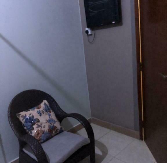 Hôtel 4r Guesthouse