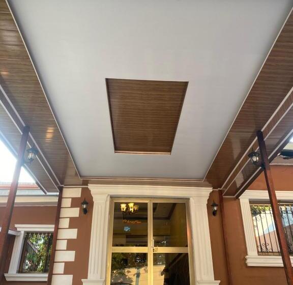 Hotell Hôtel Victoria